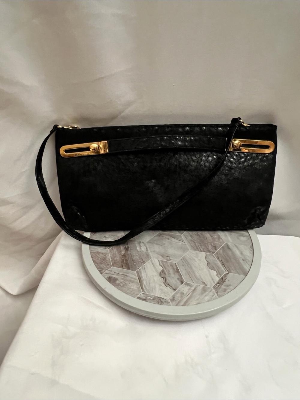 Due Fratelli Black Genuine Leather Shoulder Bag Gold Hardware Made in Canada